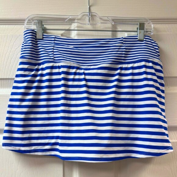 Tommy Bahama | Breaker Bay Skort (Beaming Blue) Women's Swimwear - Picture 4 of 5